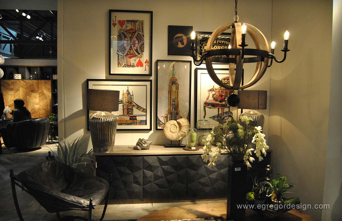 Salone del mobile, , corp de iluminat, obiecte decor, tablouri.